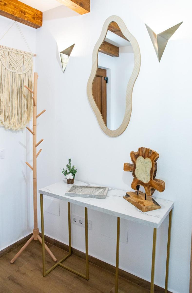Apartamentos Montes Vindios Onís Екстериор снимка
