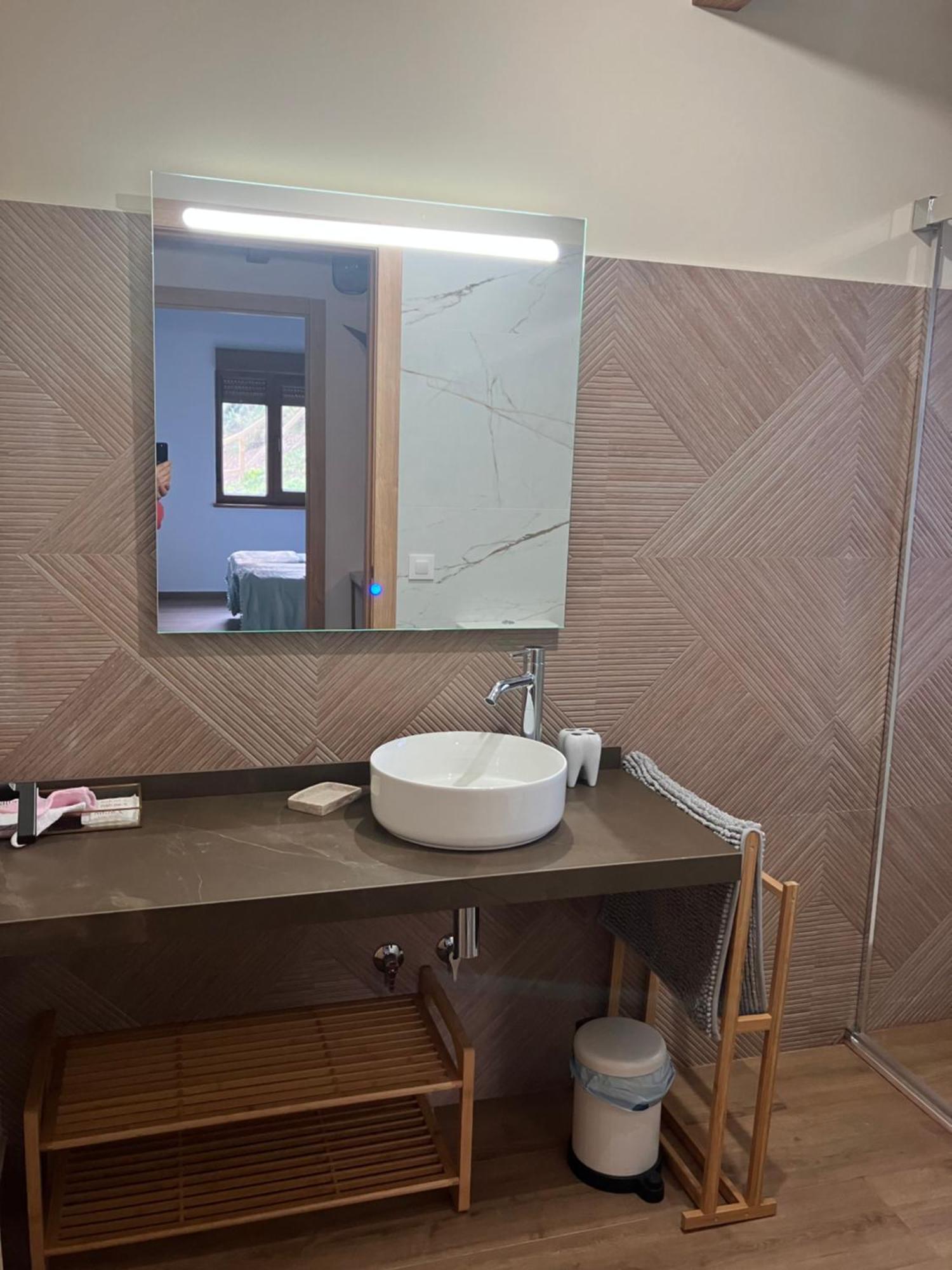 Apartamentos Montes Vindios Onís Екстериор снимка